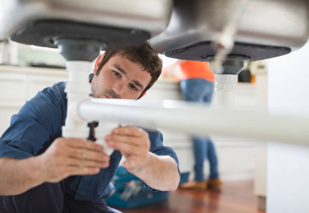 Best Clogged Drain Plumber  in Lowellville, OH